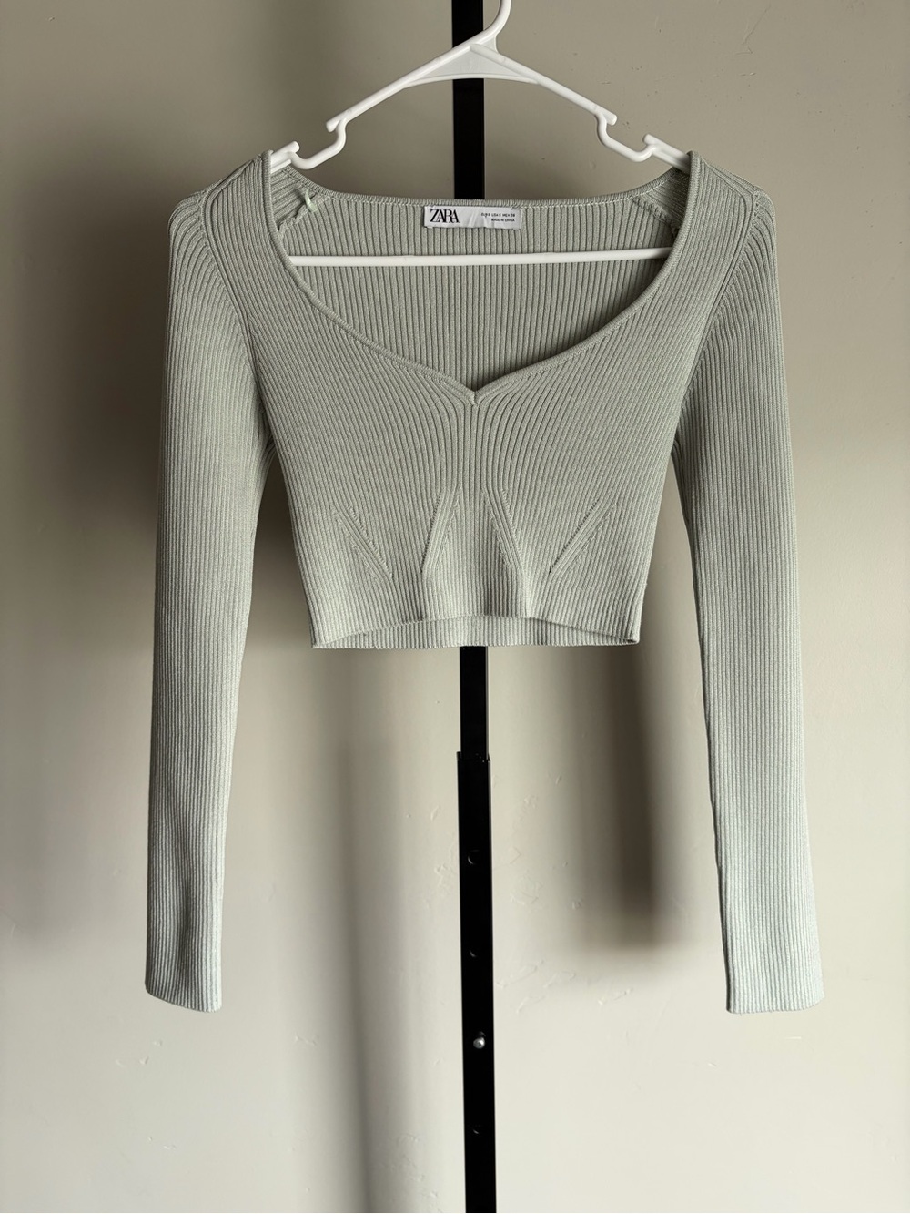 Zara Ribbed Knit Sweetheart Cropped Sweater Gray Size S